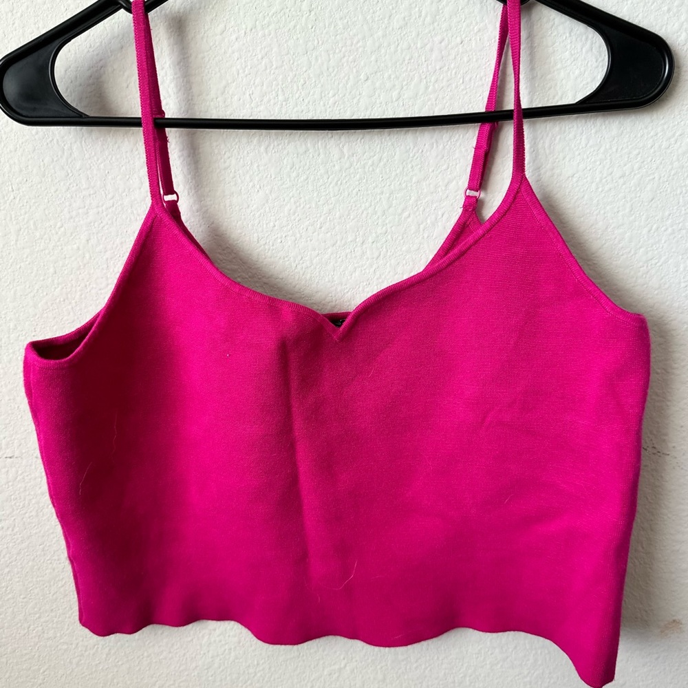 Express Body Contour cropped knit tank